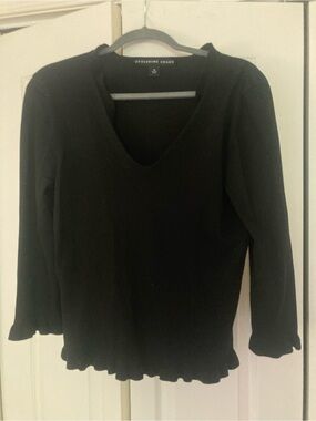 Josephine Chaus Black V-Neck Long Sleeve Ruffle-Hem Top